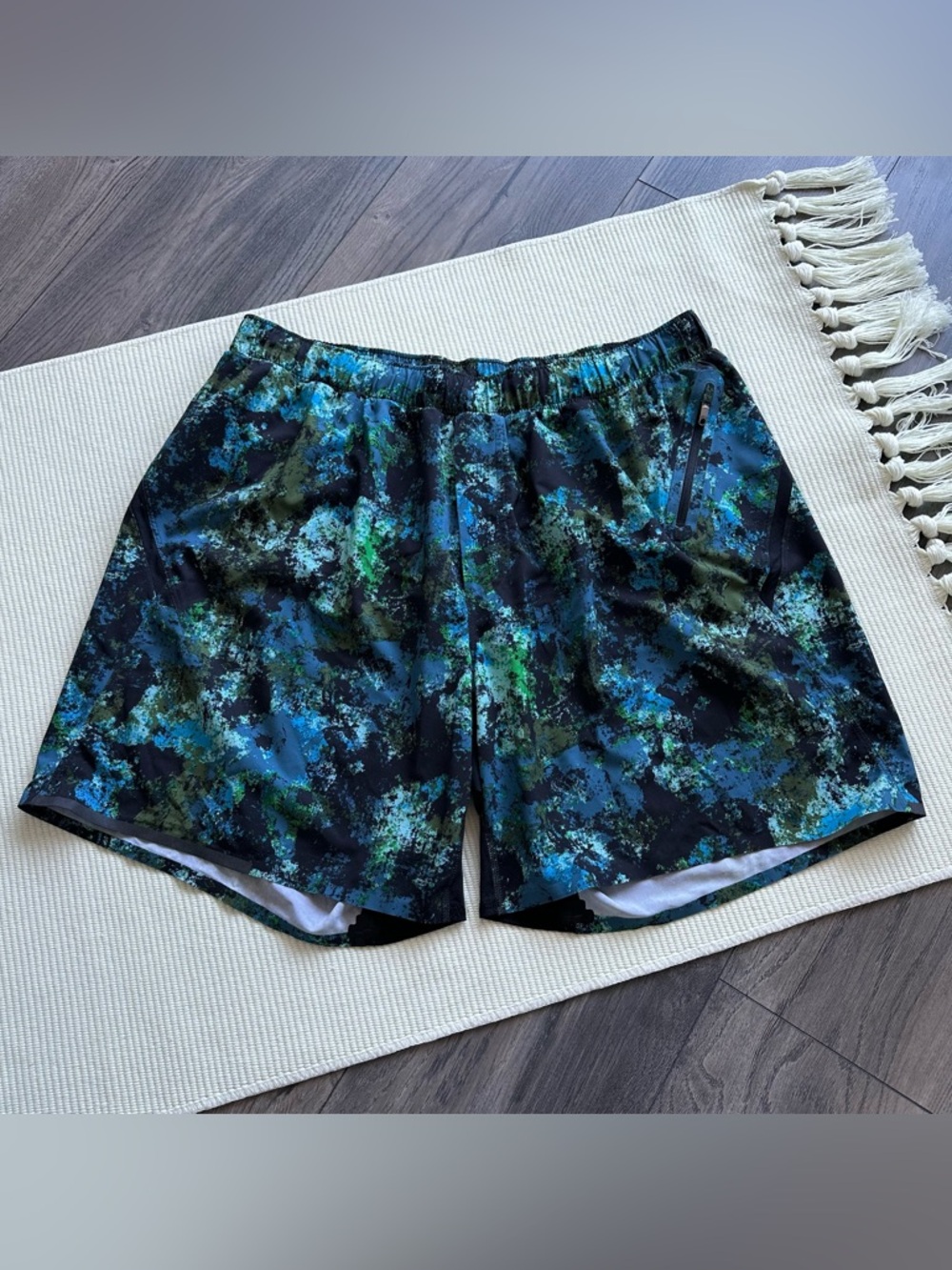 Lululemon Surge 7” Blue / Green / Black Camo Splatter Athletic Shorts